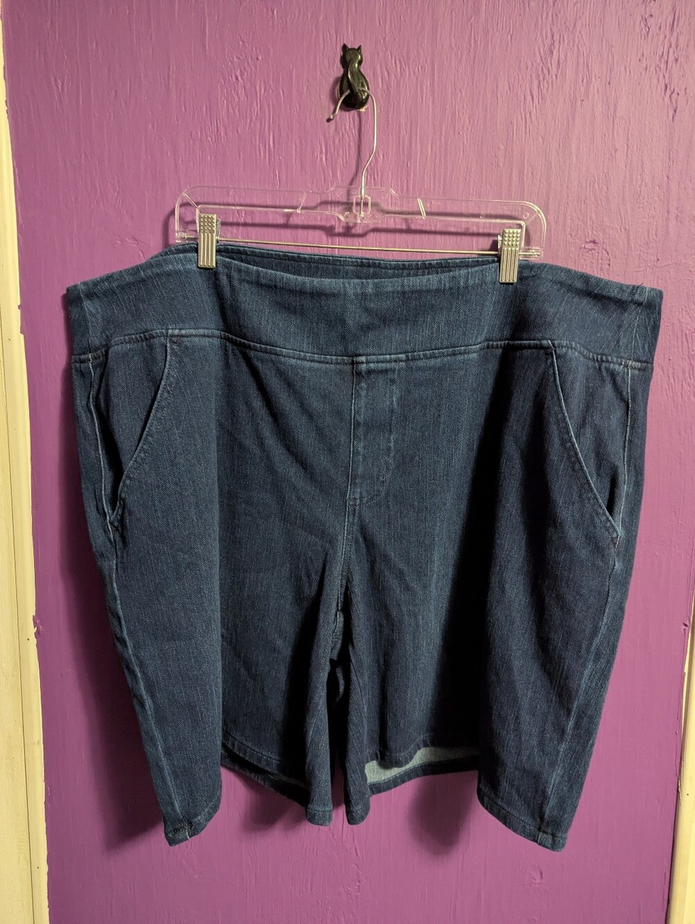💜 Belle By Kim Gravel Medium-To-Dark Wash Pull On Stretch Jean Shorts 28 5X